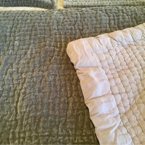 Queen Stitched Grey 100% cotton 3pc Bedding Quilt Set